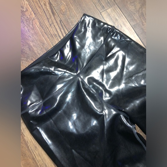Nwot carbon38 high rise latex legging small $98 athletic yoga spring casual goth - Picture 3 of 7
